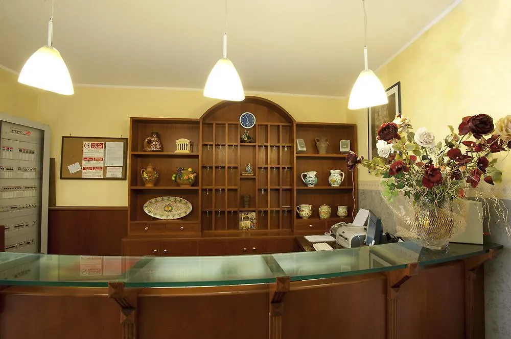 Hotel Columbia Palermo 2*,  Italy
